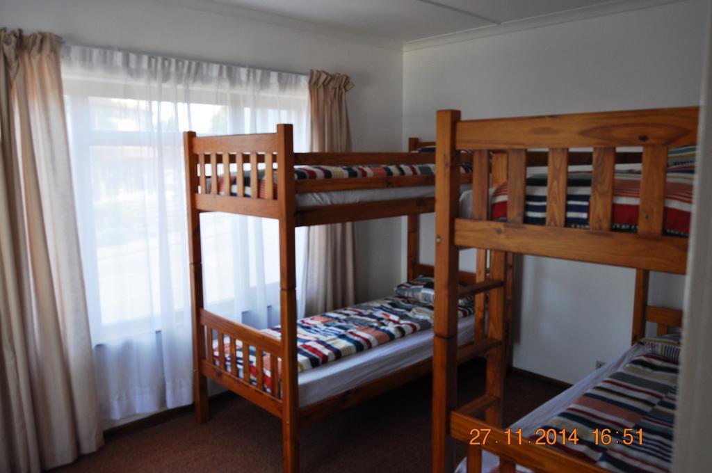 Backpacker Apartments Plettenberg Bay Exteriör bild