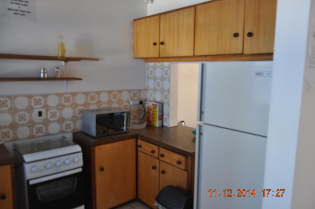 Backpacker Apartments Plettenberg Bay Rum bild