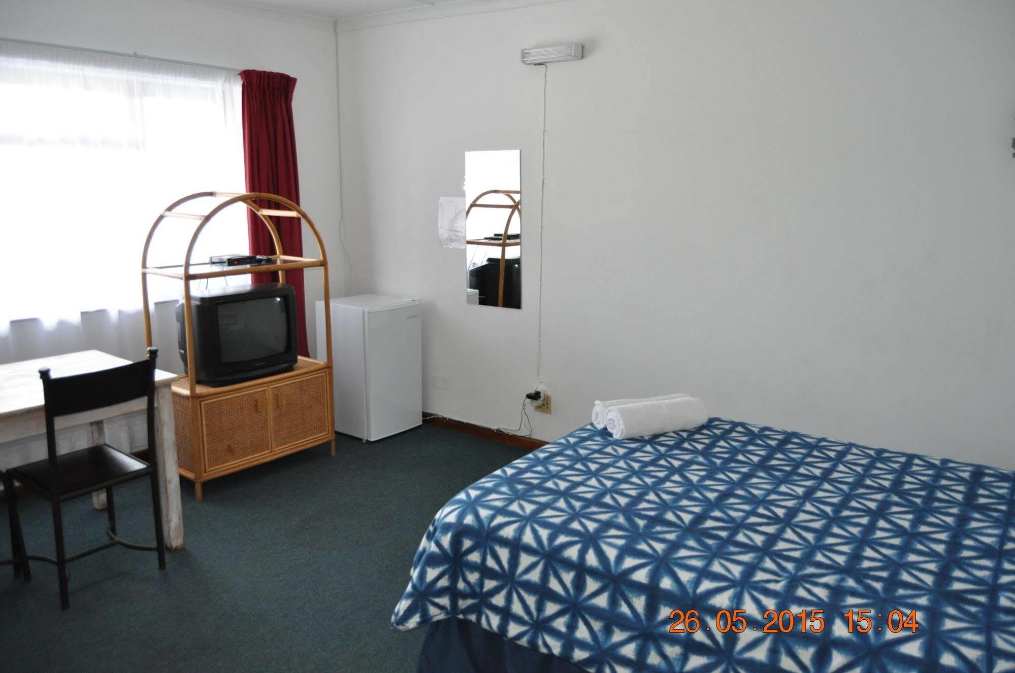 Backpacker Apartments Plettenberg Bay Exteriör bild